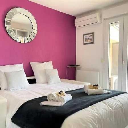 Imperia St Raphael, Au Calme, Vue Piscine, Climatise Apartment *