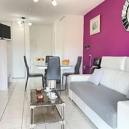 Imperia St Raphael, Au Calme, Vue Piscine, Climatise Apartment Saint-Raphael (Var)
