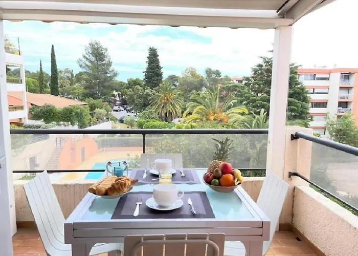 Imperia St Raphaël, Au Calme, Vue Piscine, Climatisé * Saint-Raphaël